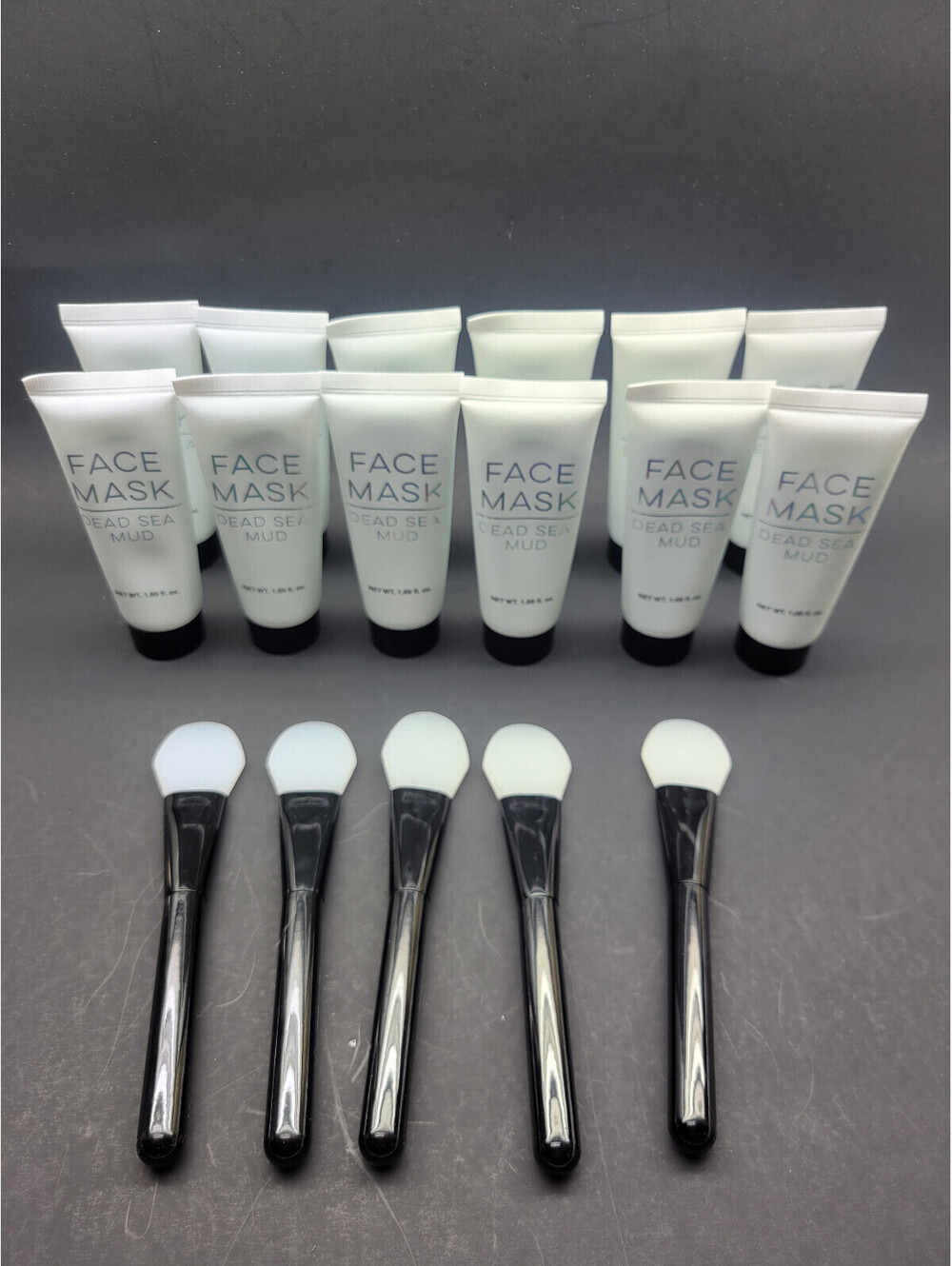12 Pack Dead Sea Mud Face Mask PLUS 5 x Silicone Brush 1.69 oz each by Macys